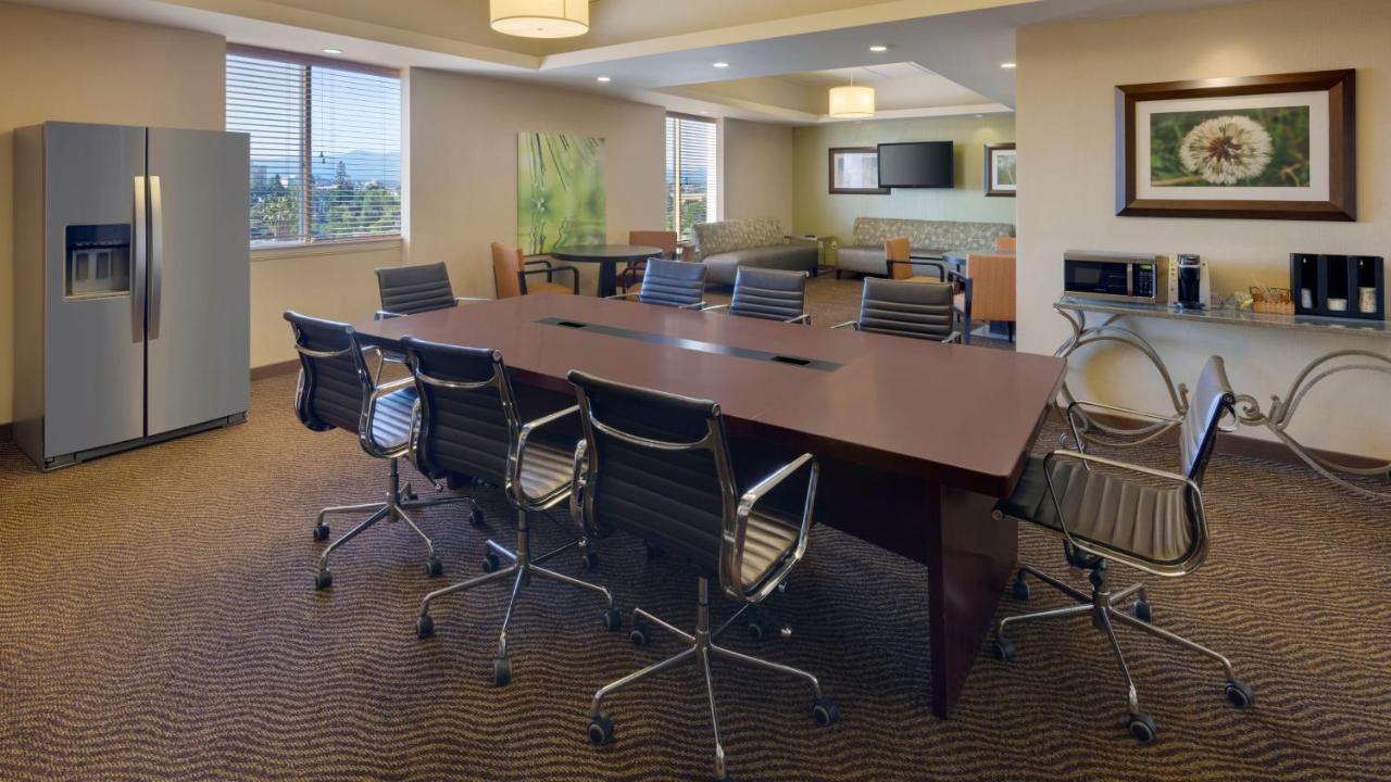 Holiday Inn San Jose-Silicon Valley By Ihg Exterior foto